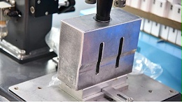 靈科超聲波帶您了解超聲波焊接機(jī)下壓速度過快的影響