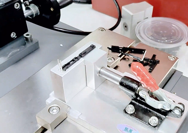 磁性開關超聲波焊接