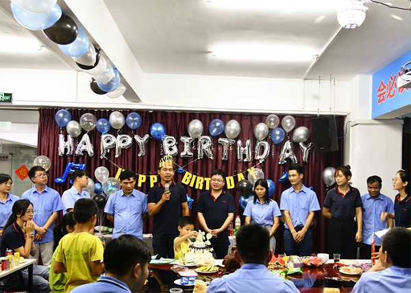 靈科超聲波7月生日會(huì)