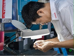 選對(duì)設(shè)備，贏定工藝：超聲波焊接十大品牌全景評(píng)估與高階選購指南