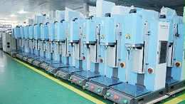 靈科超聲波塑料焊接機(jī)為何能引領(lǐng)工藝革新？