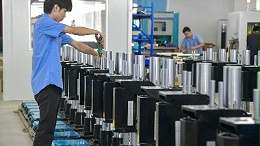 杜肯超聲波焊接機冷卻系統出故障，設備過熱背后隱藏著什么？