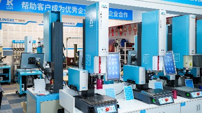 靈科超聲波焊接LED燈罩：高效、環保的精密裝配方案