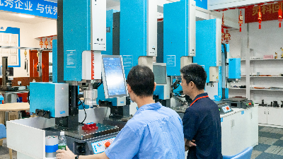 靈科超聲波焊接<i style='color:red'>墨盒</i>：高效、環(huán)保的制造優(yōu)勢解析