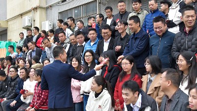 “國(guó)貨替代 <i style='color:red'>深耕2025</i>”靈科超聲波高質(zhì)量發(fā)展大會(huì)順利召開