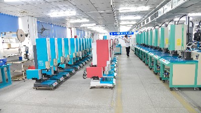 從五金到塑膠，陽江超聲波焊接機(jī)助力產(chǎn)業(yè)升級(jí)