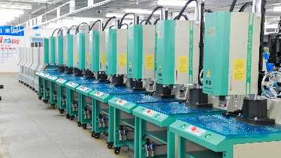 靈科超聲波焊接技術：打造完美塑料訂書機外殼的智能之選