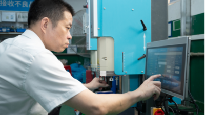 廈門超聲波焊接機：當制造業升級遇上焊接工藝的進階之路