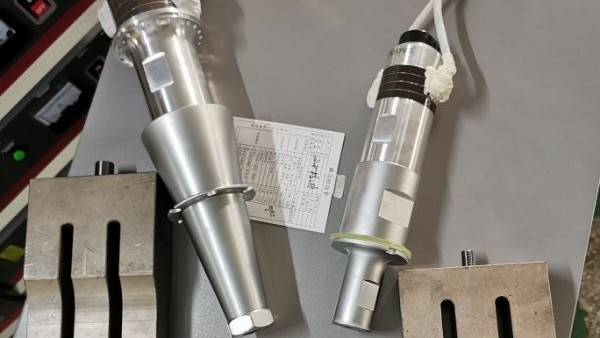 什么是口罩機(jī)超聲波配套