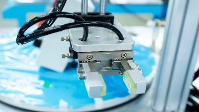 靈科超聲波焊接血漿分離杯：為醫療安全與效率注入科技力量